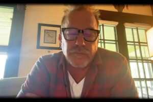 Kevin Costner WENT LIVE AT 3 A.M. WITH AN EMERGENCY MESSAGE: